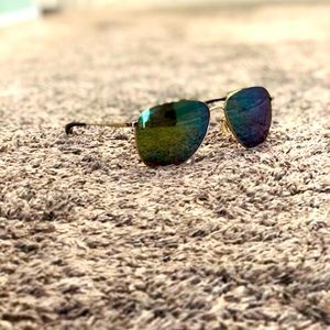 Costa sunglasses- Cook. Green glass 580 lenses